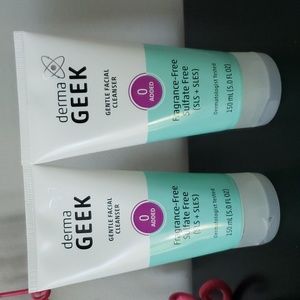 (2) Derma Geek Gentle Facial Cleanser. Fragrance Free. Sulfate Free. NIB